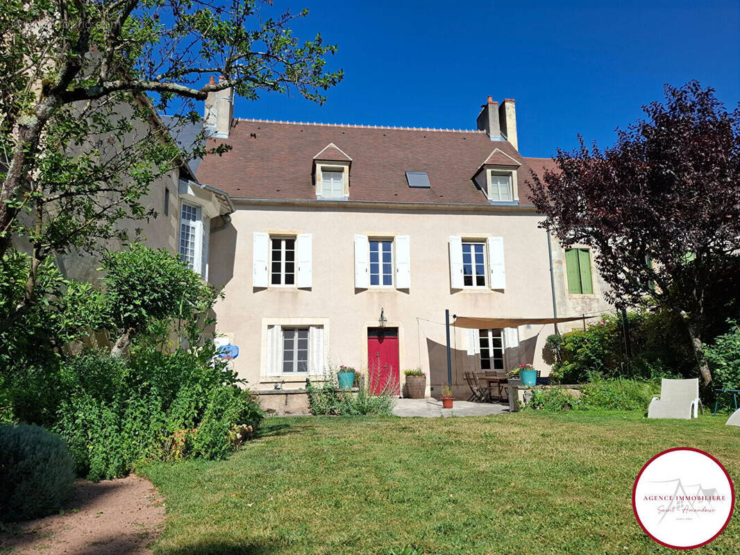 Maison à SAINT-AMAND-MONTROND