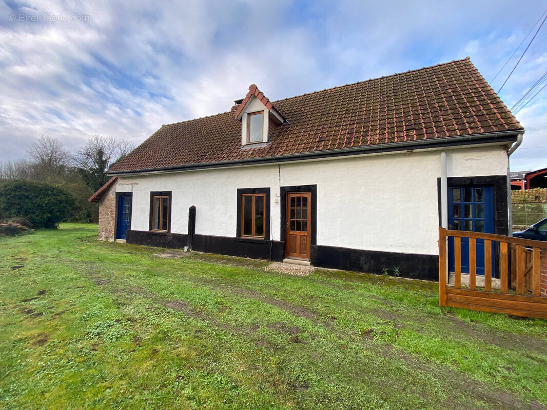 Maison à AVESNES-LE-COMTE