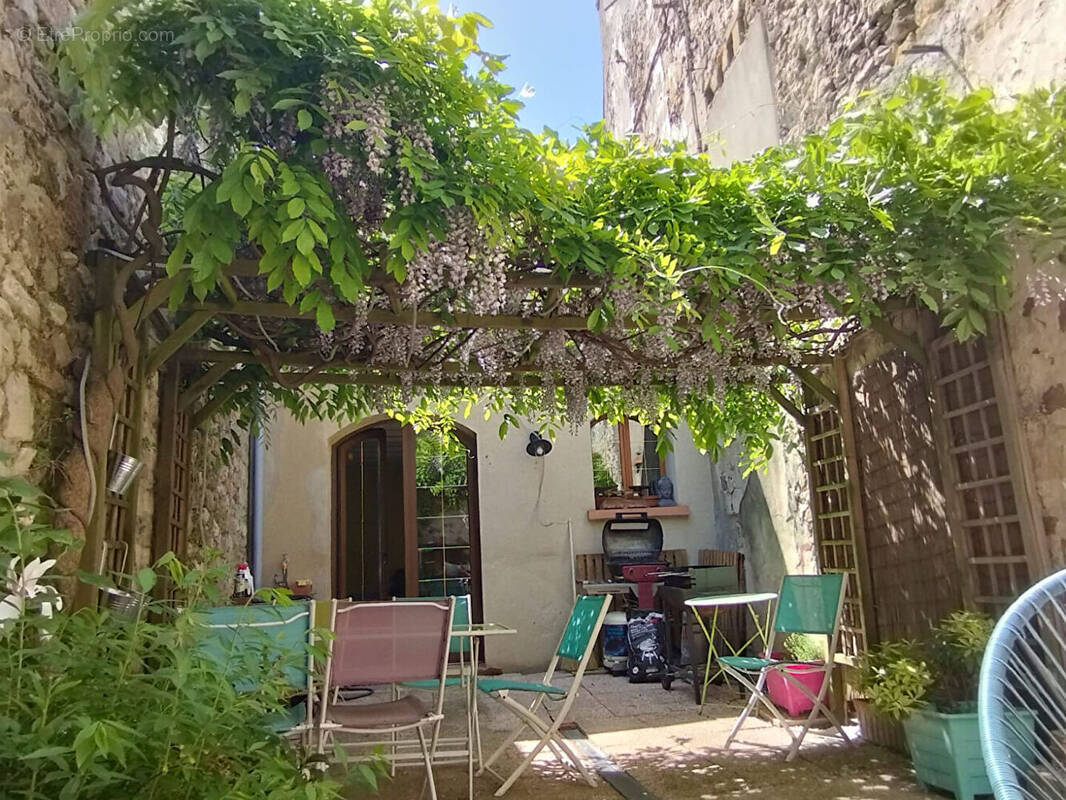 Maison à MARINES