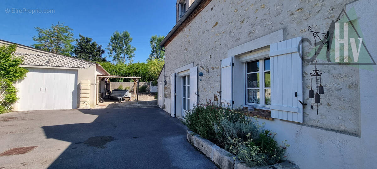 Maison à SAVINS