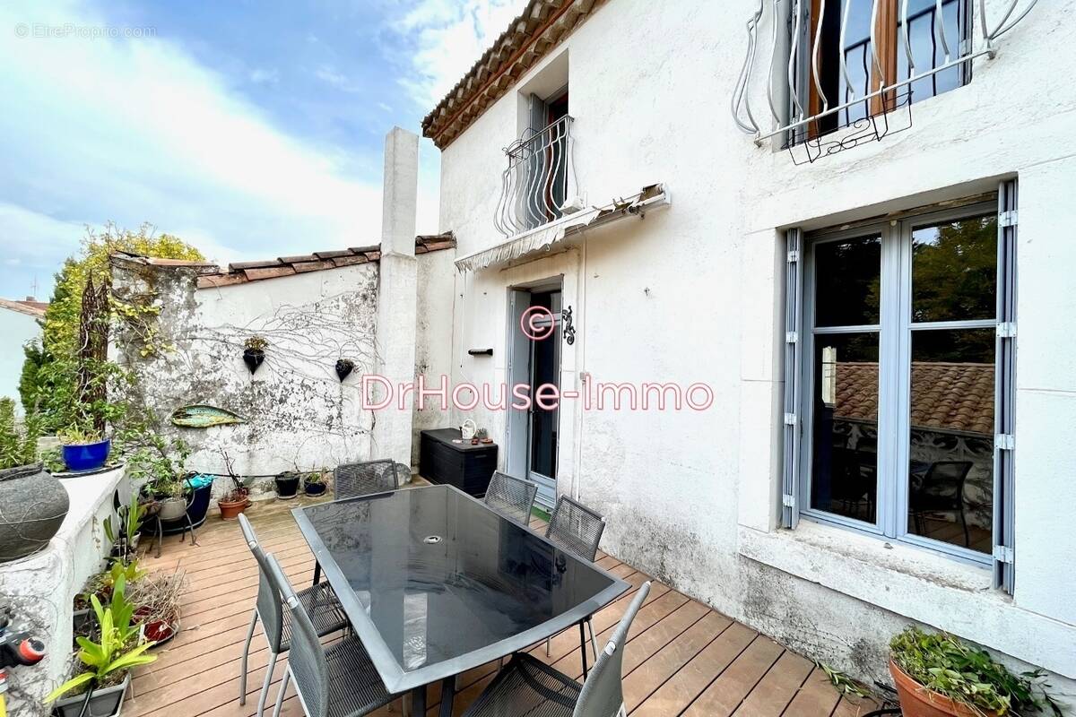 Maison à LEZIGNAN-CORBIERES