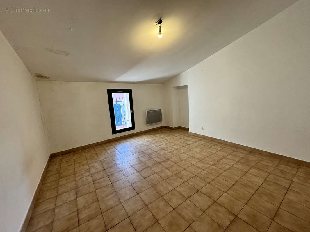 Maison à ROUGIERS