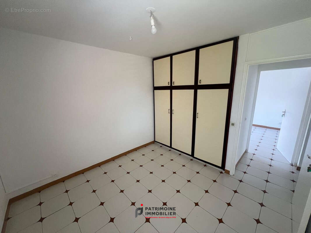 Appartement à PETIT-BOURG