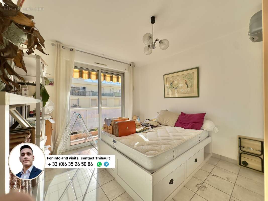 Appartement à SAINT-LAURENT-DU-VAR