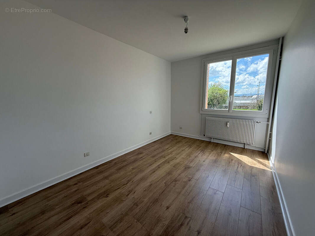 Appartement à CHARLIEU