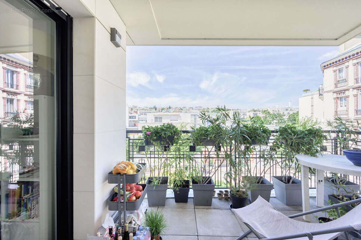 Appartement à SURESNES