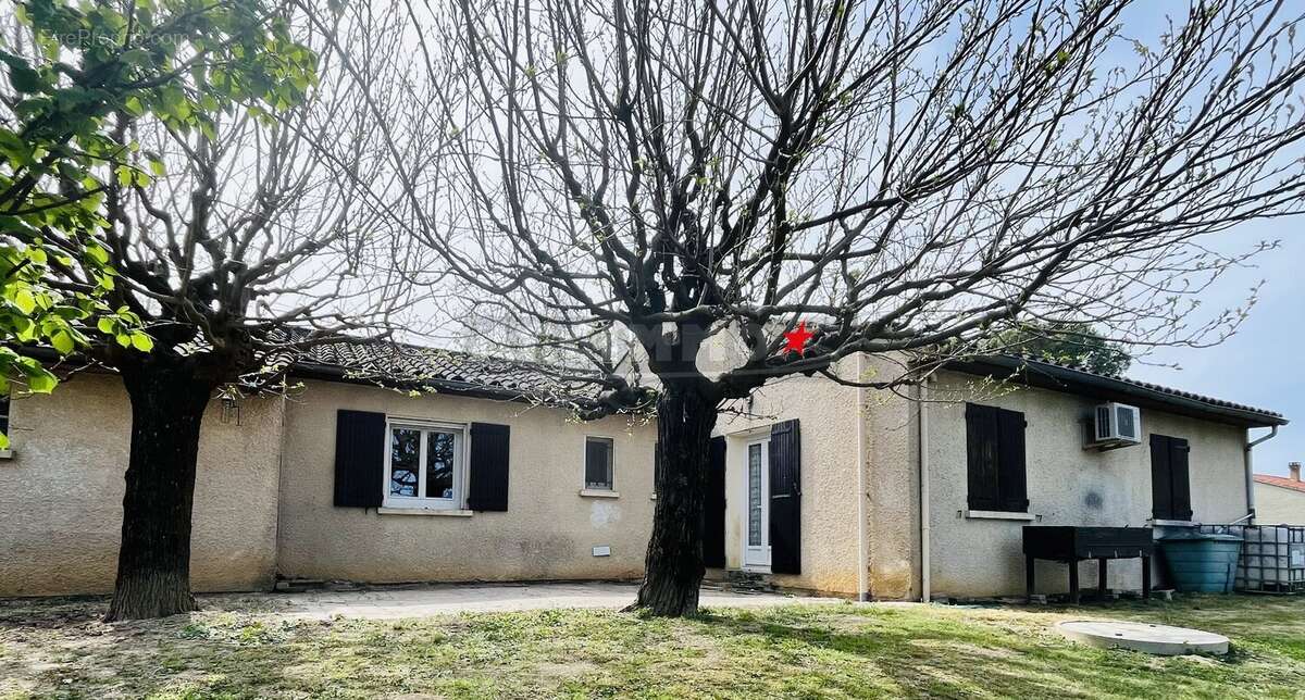 Maison à LABRUGUIERE