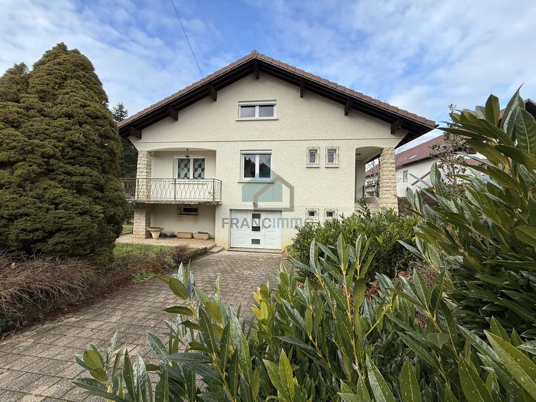 Maison à MAICHE