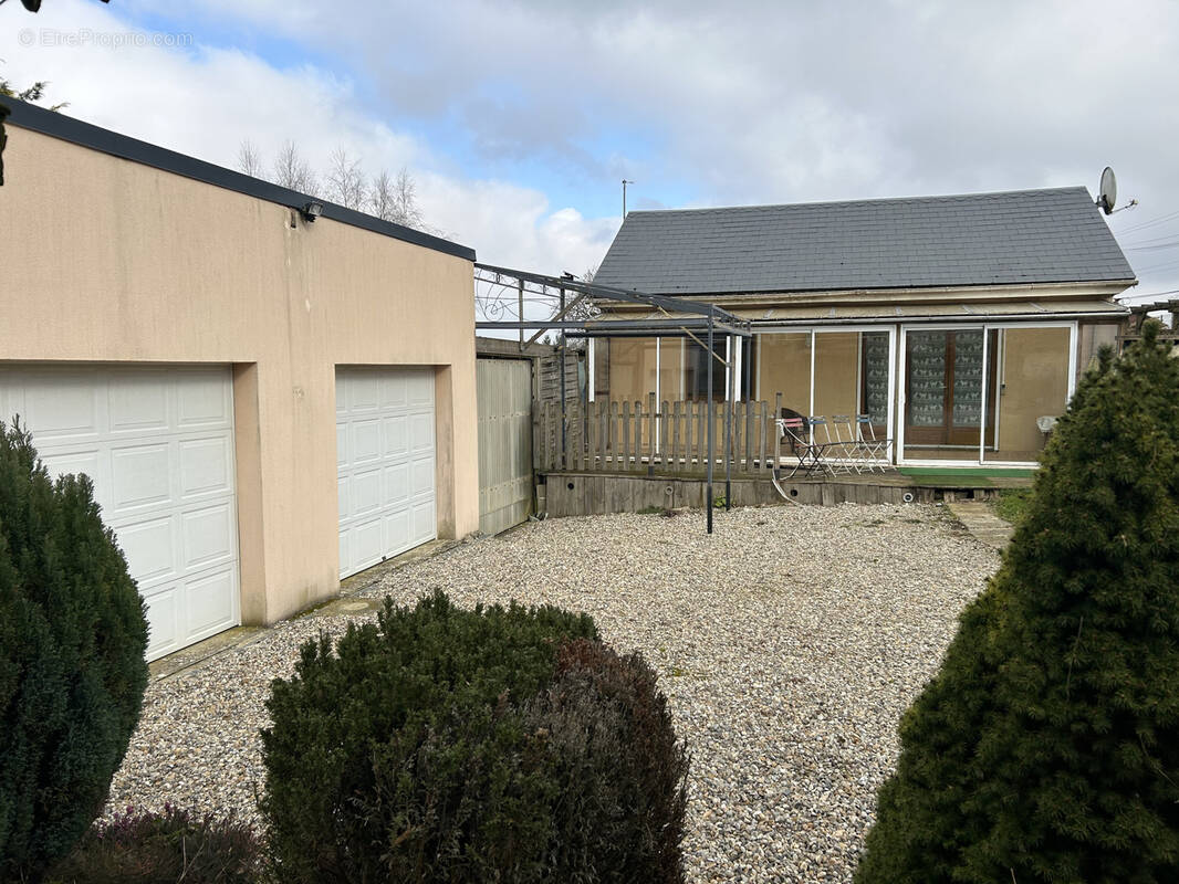 Maison à POIX-DE-PICARDIE