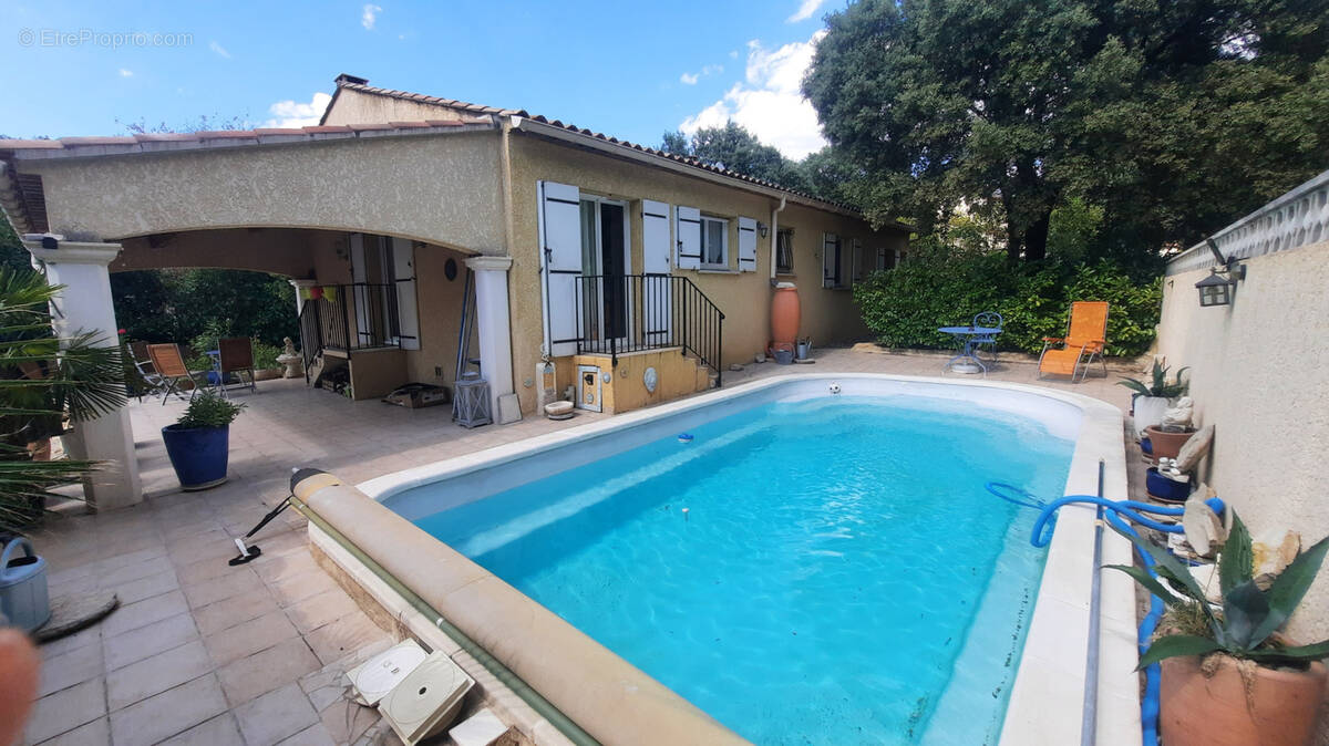 Maison à QUISSAC
