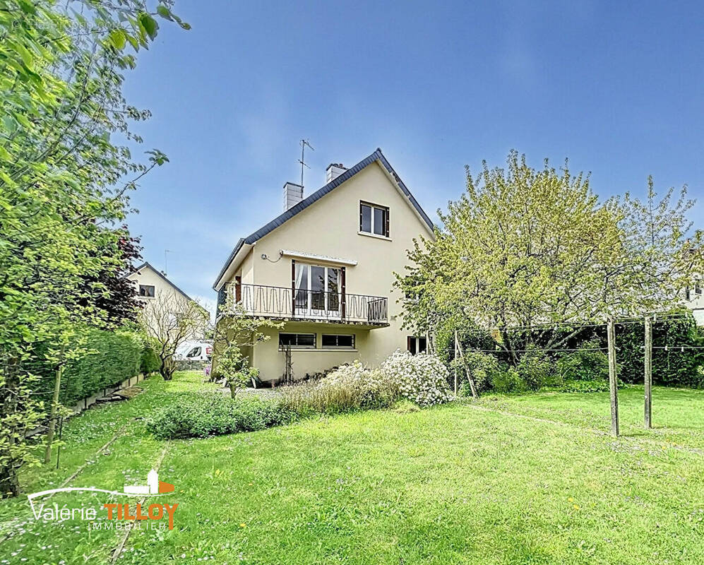 Maison à BRUZ