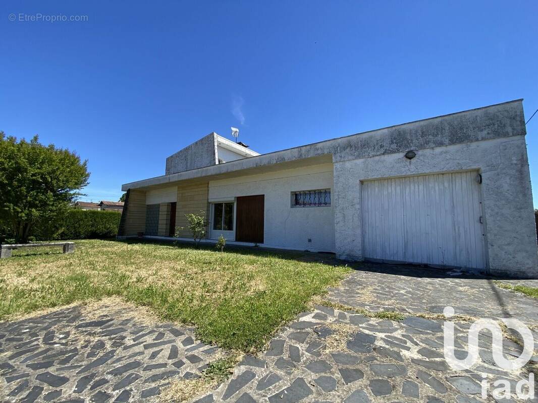Photo 1 - Maison à PINEUILH