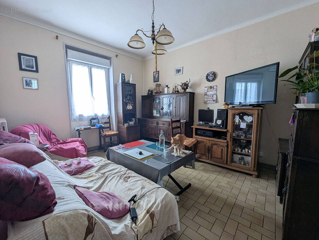 Appartement à IMPHY