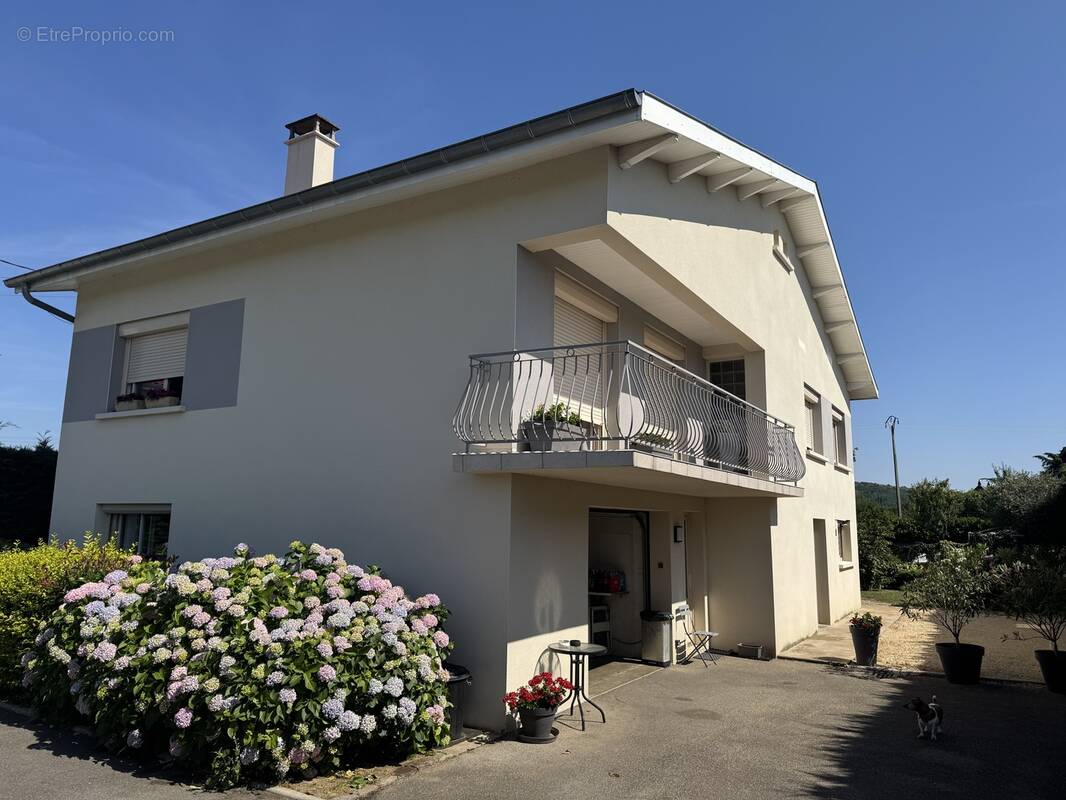 Maison à COMMUNAY