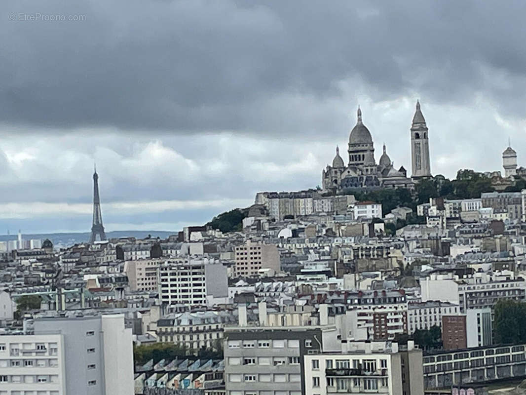 Appartement à PARIS-18E