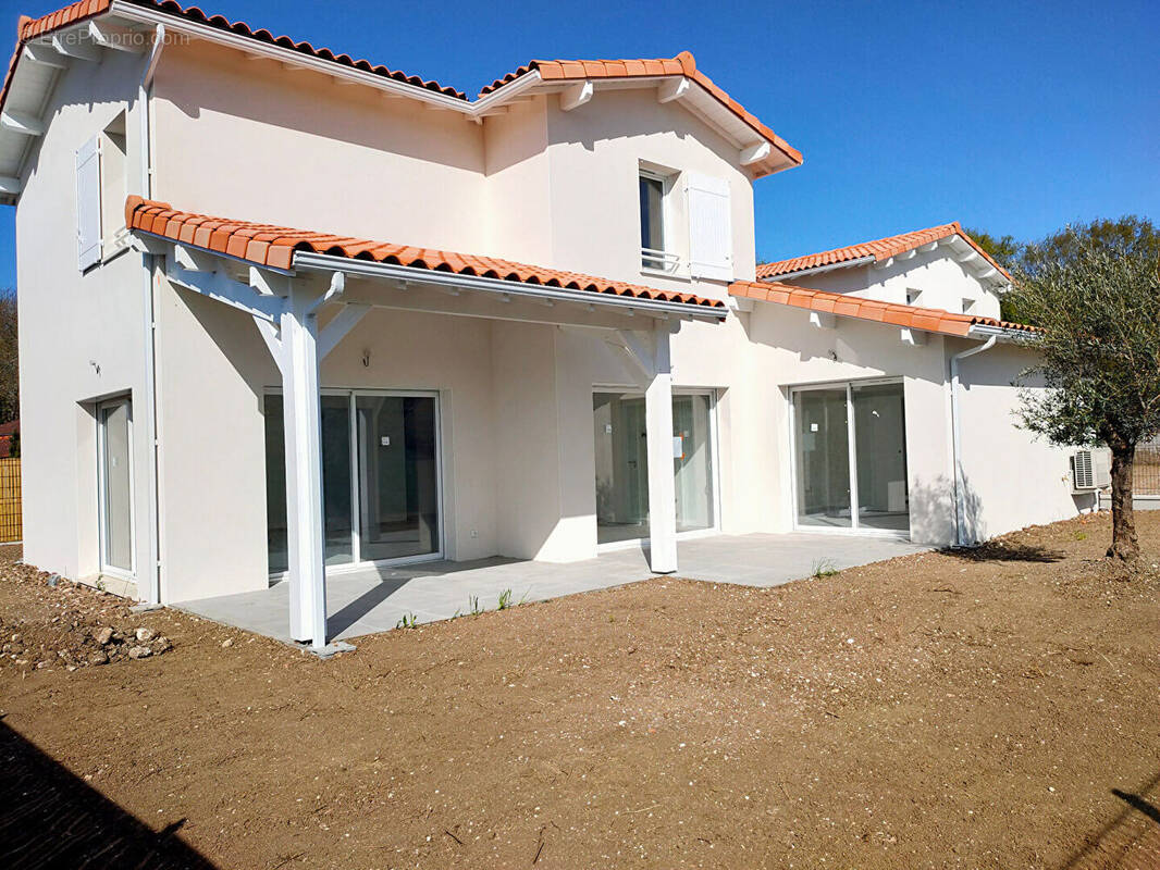 Maison à SAINT-PALAIS-SUR-MER