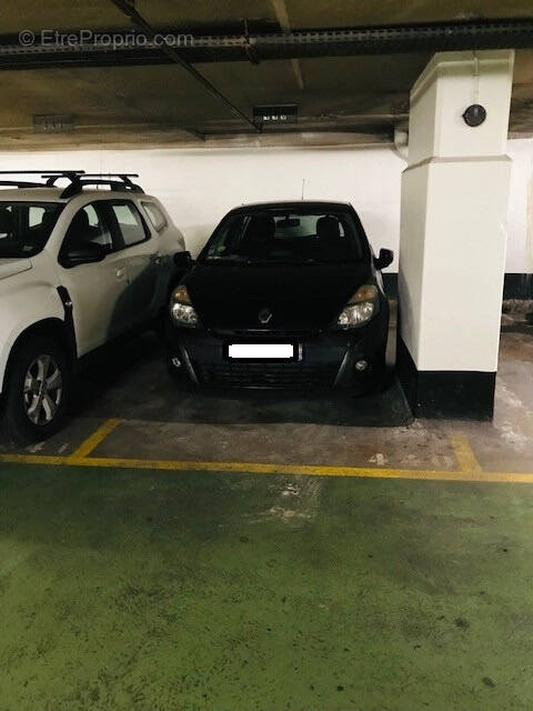 Parking à NICE