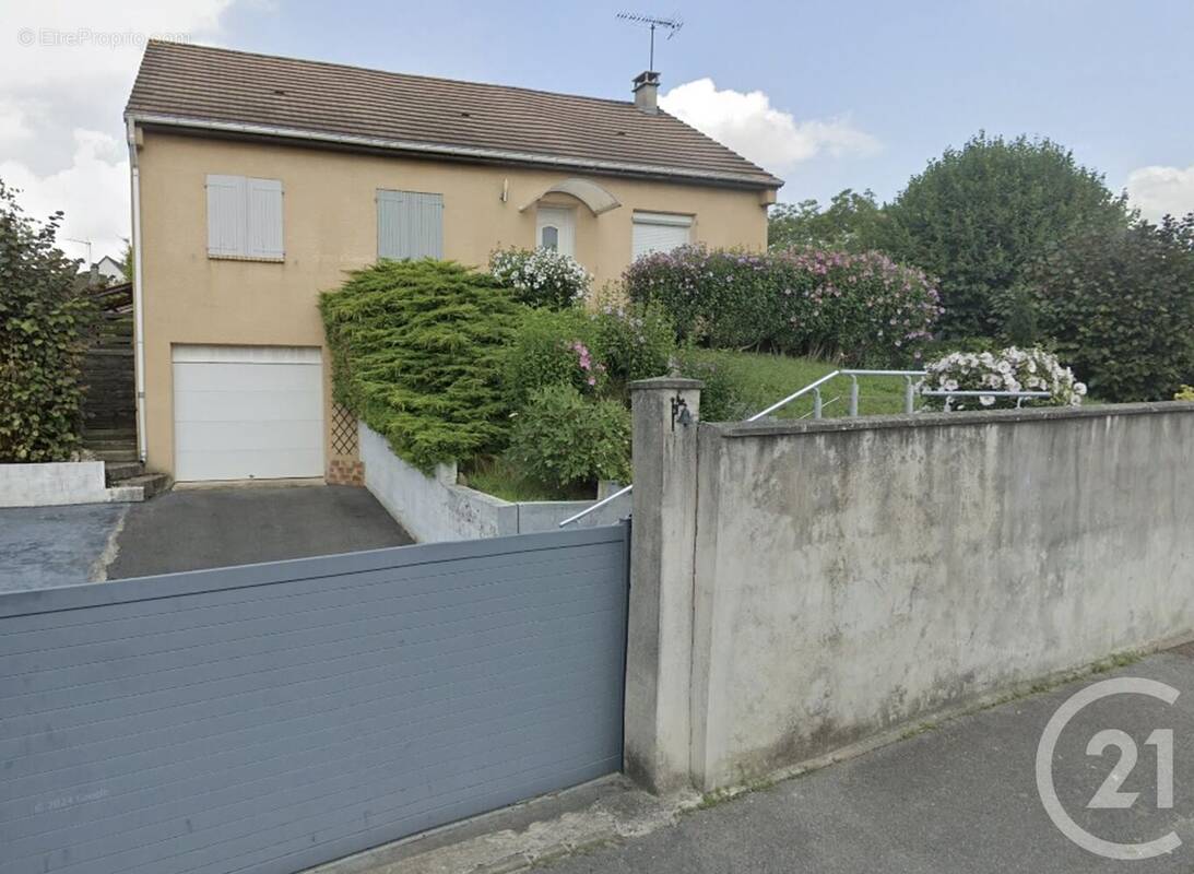 Maison à DAMPMART