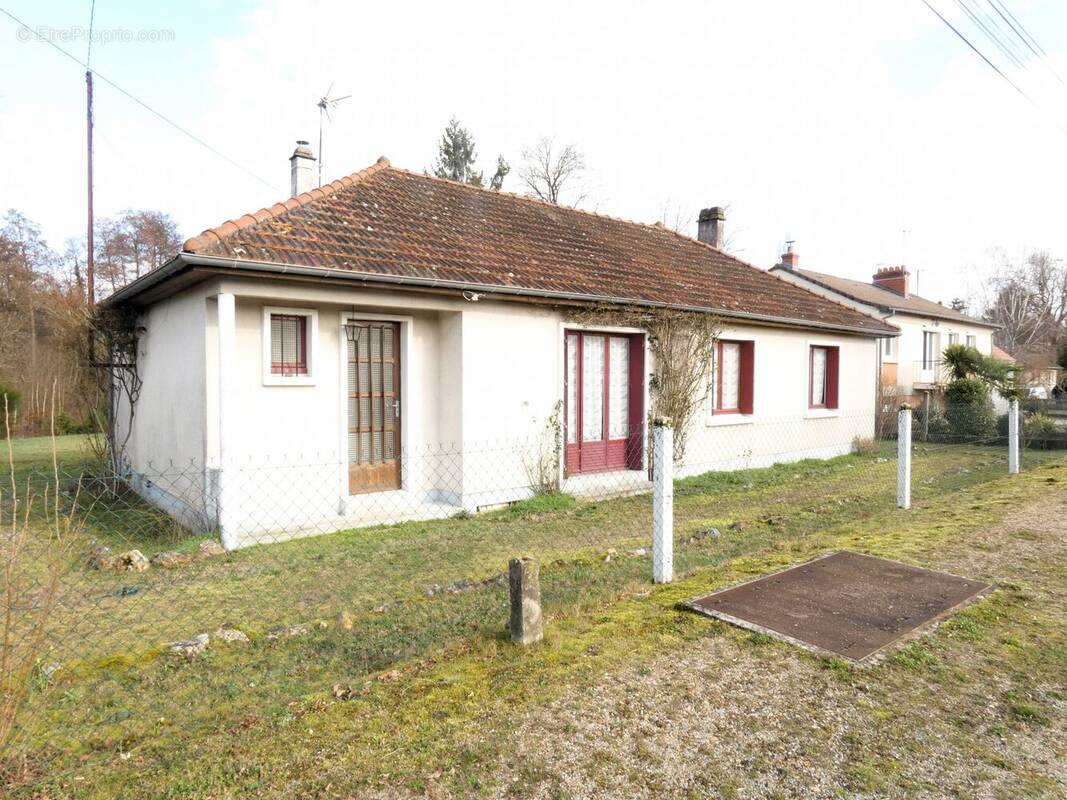 Maison à CERDON