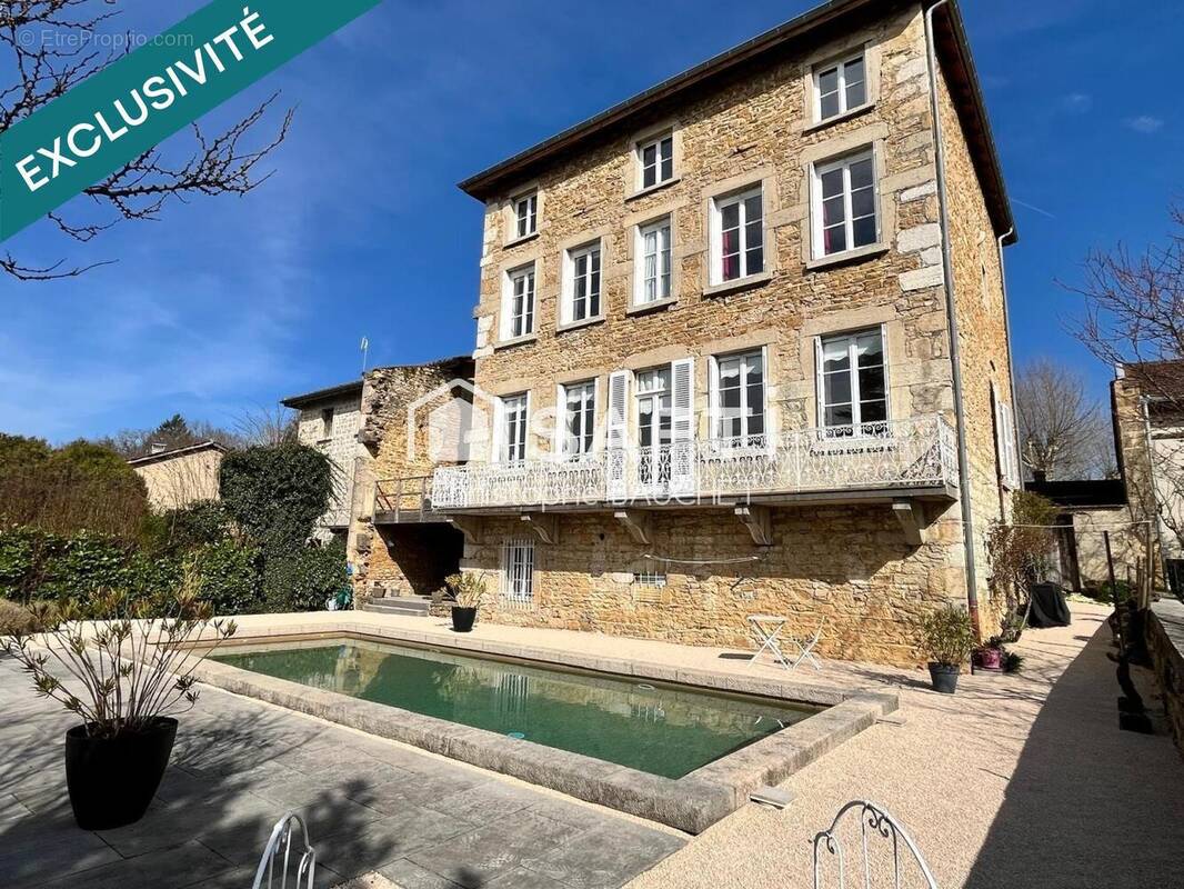 Photo 1 - Maison à JUJURIEUX
