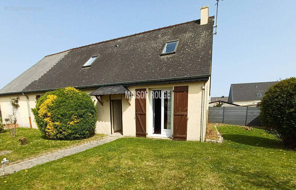 Maison à SAINT-COULOMB