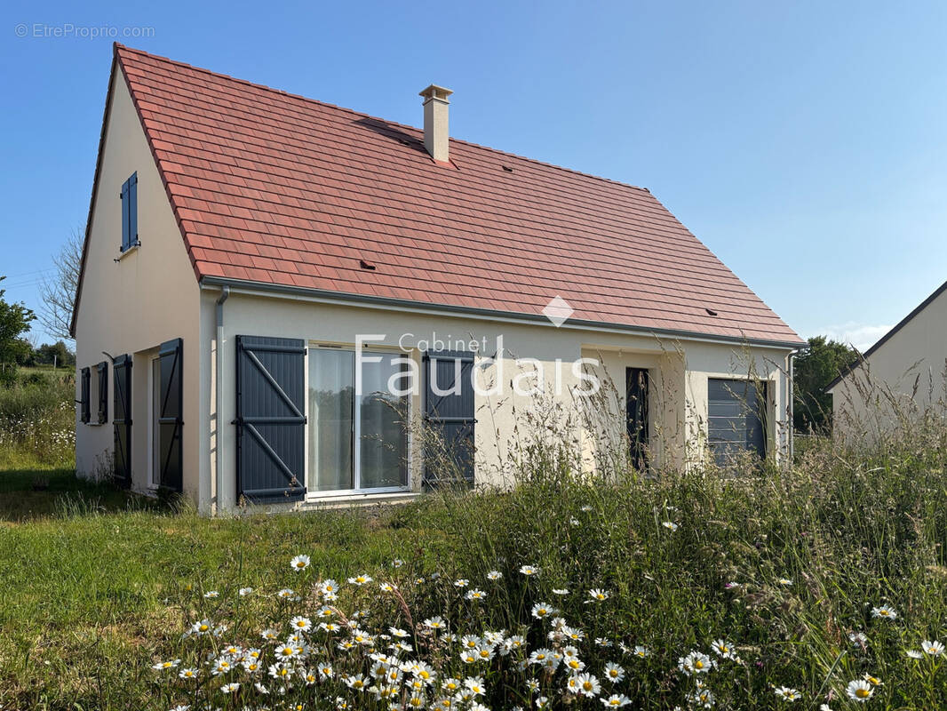 Maison à MOYON