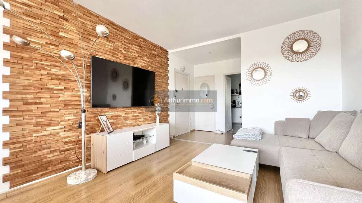 Appartement à FREJUS