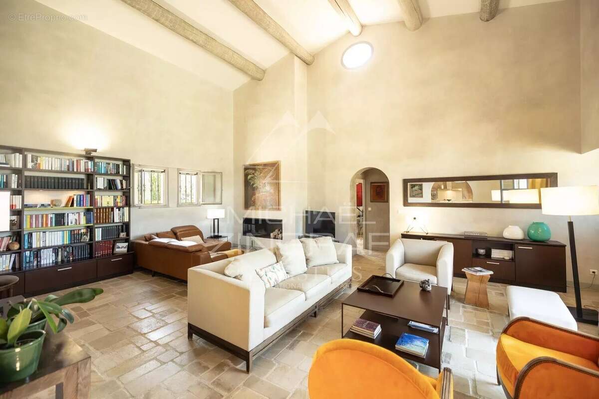 Maison à AIX-EN-PROVENCE