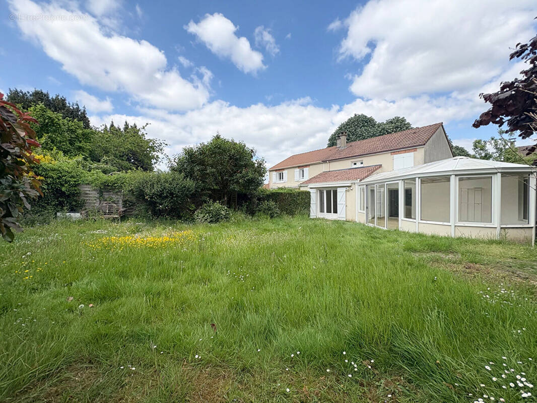 Maison à PLAISIR