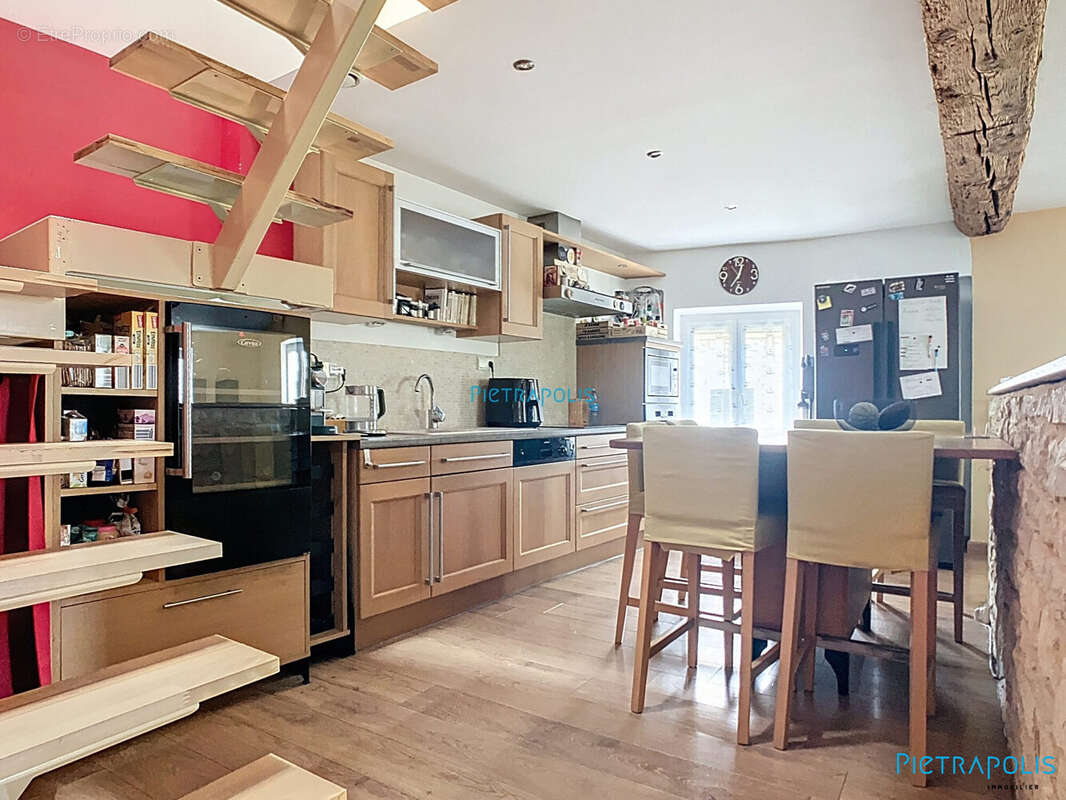 Appartement à POMMIERS