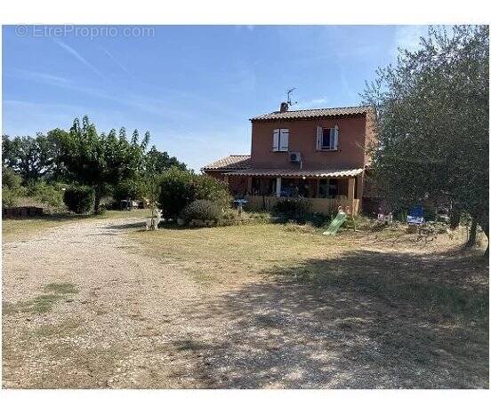 Maison à LE VAL