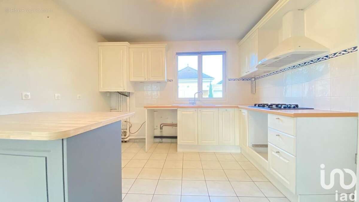 Photo 6 - Appartement à ELANCOURT