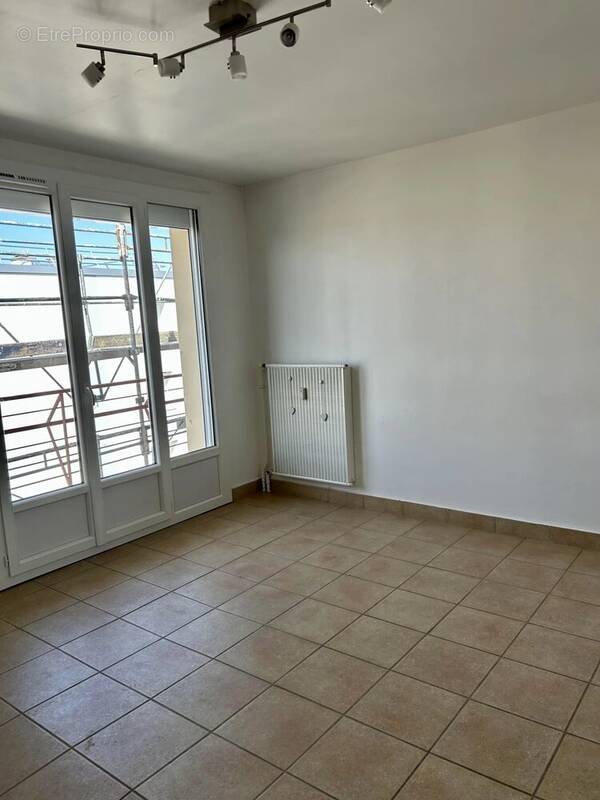 Appartement à MONTELIMAR