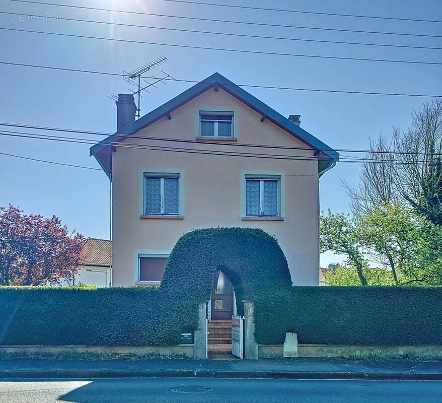 Maison à CHAUMONT