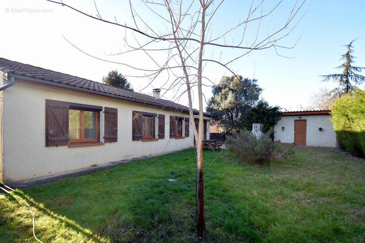 Maison à LABASTIDE-SAINT-PIERRE