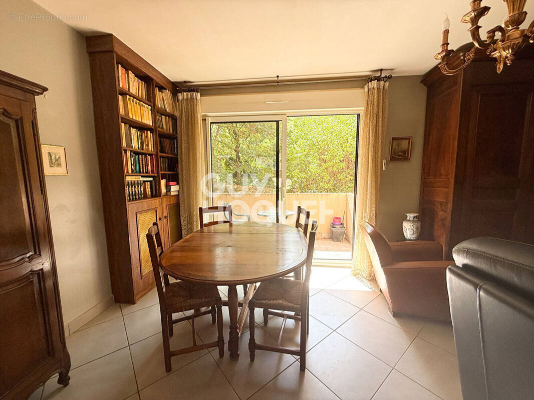 Appartement à CALUIRE-ET-CUIRE