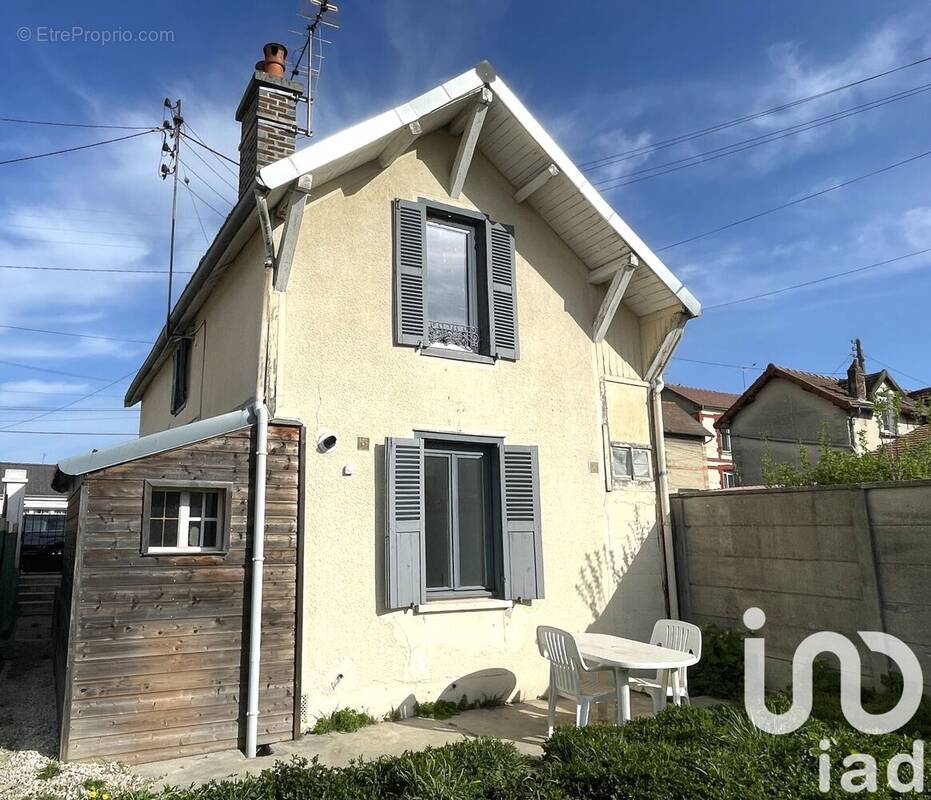 Photo 1 - Maison à TROYES