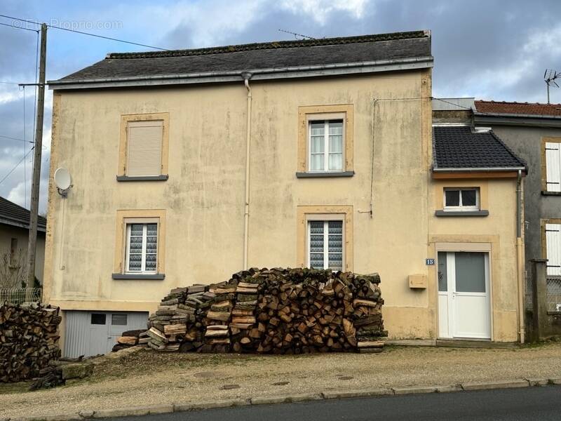 Maison à MARGUT