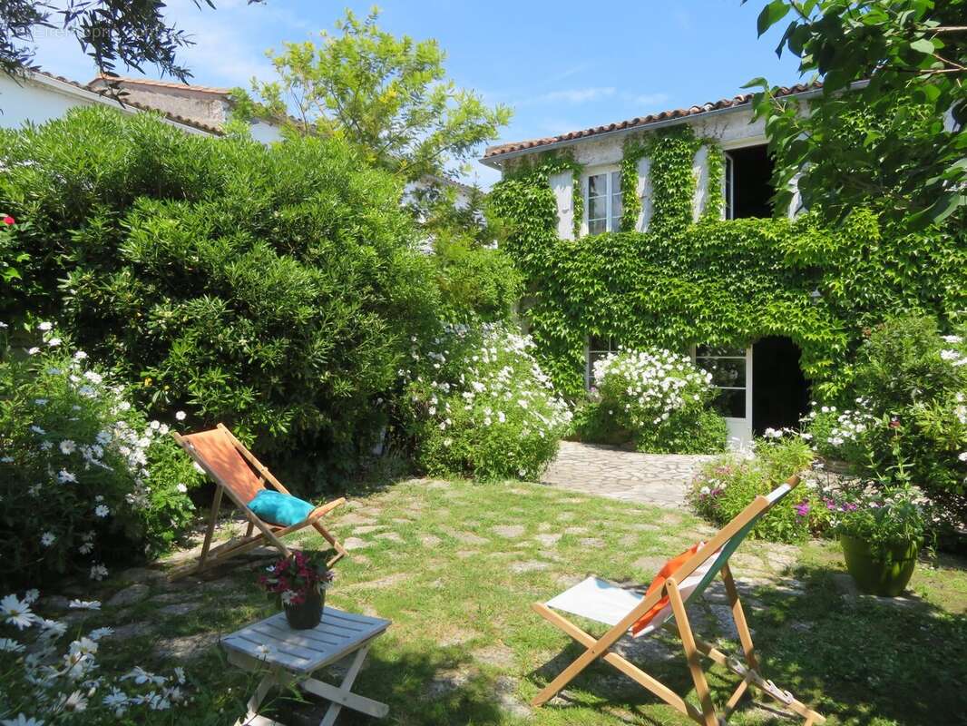 Maison à LA COUARDE-SUR-MER