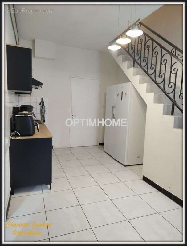 Appartement à CHALAIS