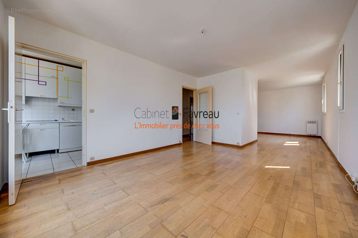 Appartement à LE KREMLIN-BICETRE