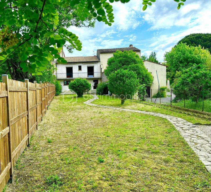 Maison à CASTELNAU-D&#039;ESTRETEFONDS