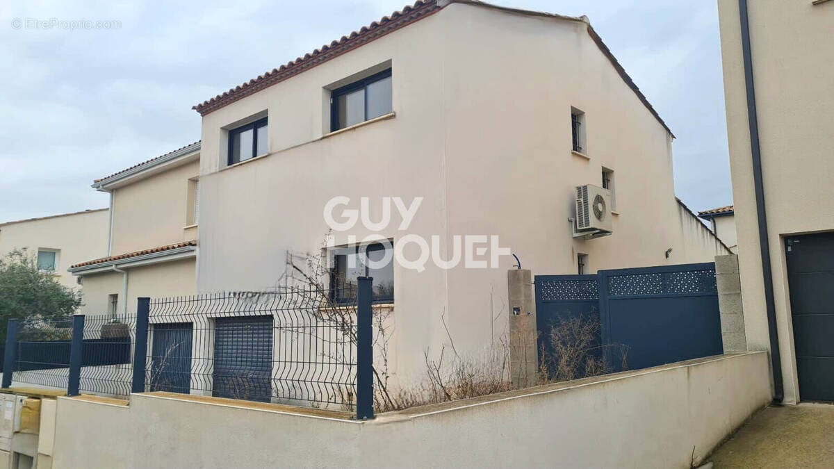 Maison à SAUSSAN