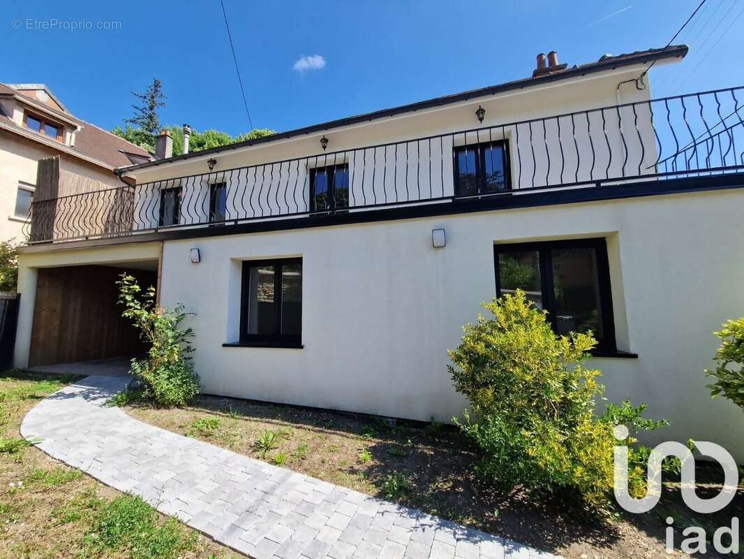 Photo 2 - Maison à BOUGIVAL