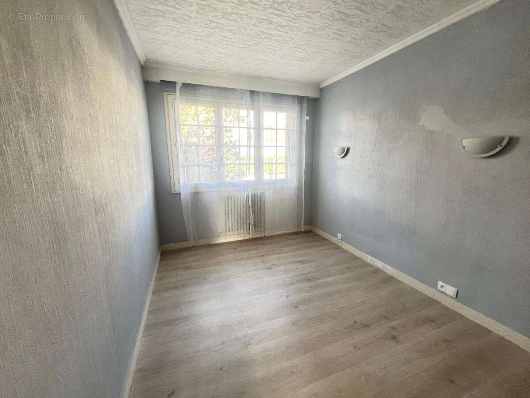 Maison à BONNEUIL-SUR-MARNE
