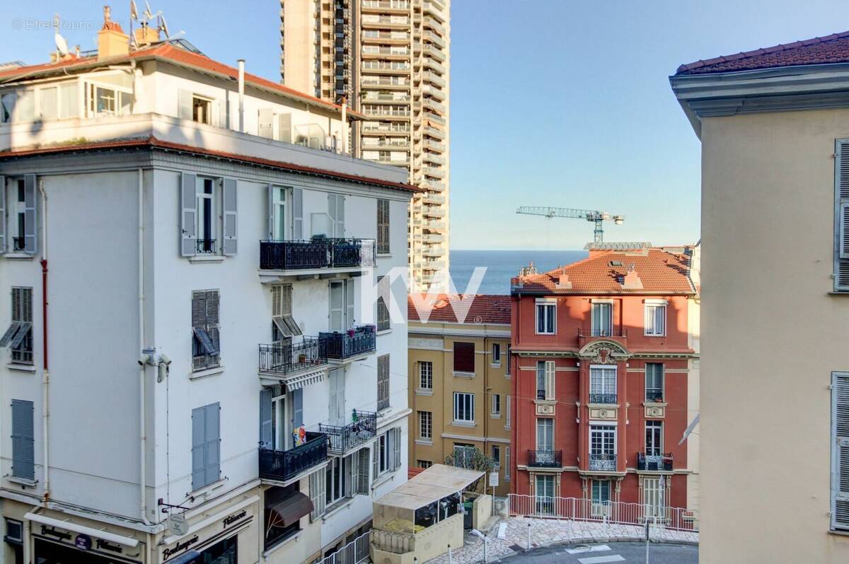 Appartement à BEAUSOLEIL