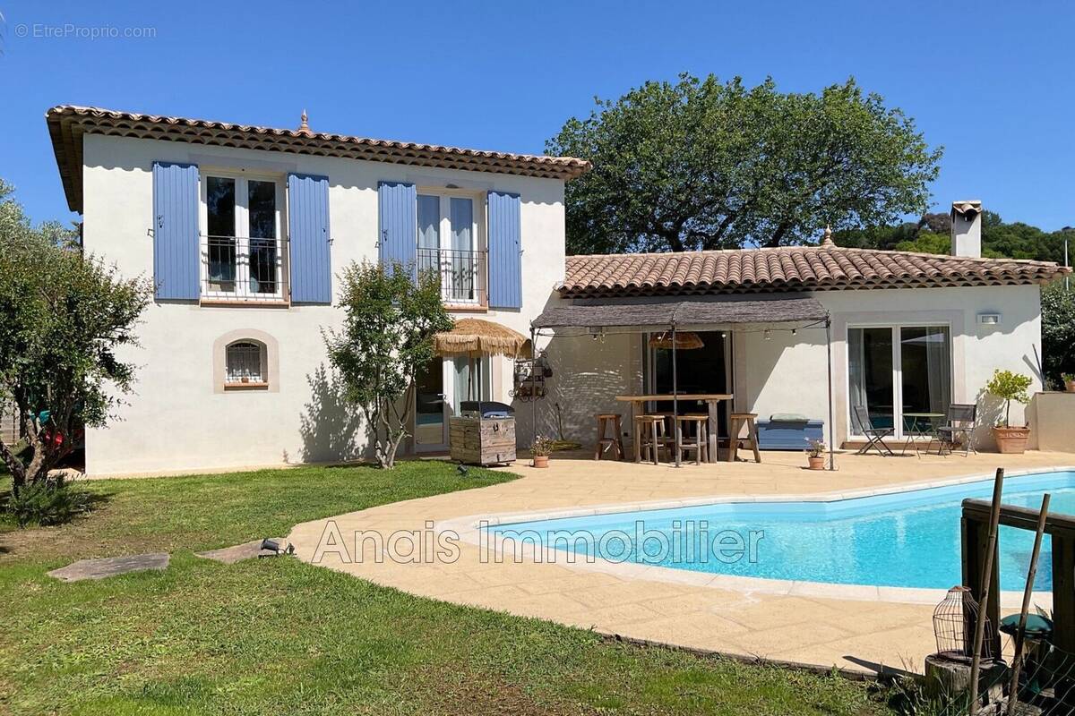 Maison à COGOLIN