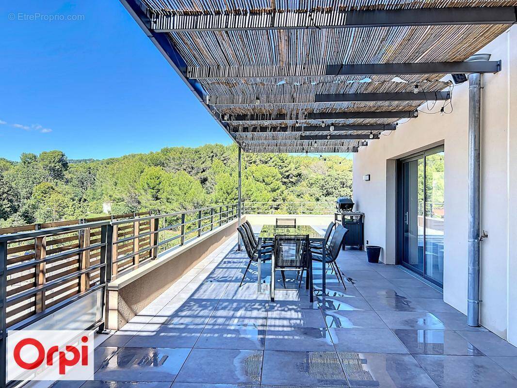 Appartement à AIX-EN-PROVENCE