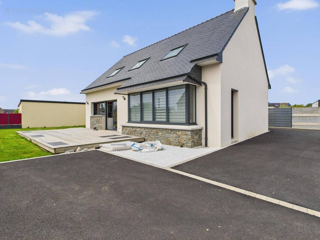 Photo 1 - Maison à SANTEC