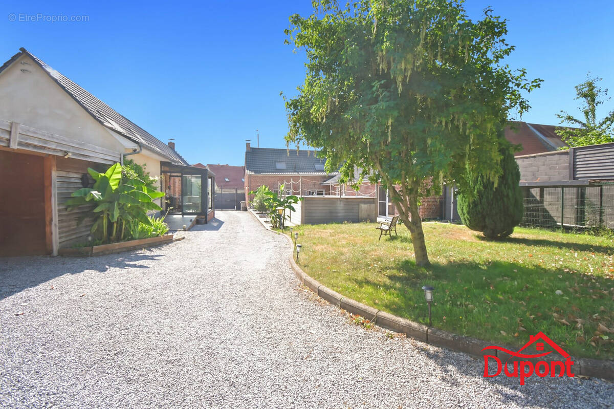 Maison à VERCHAIN-MAUGRE